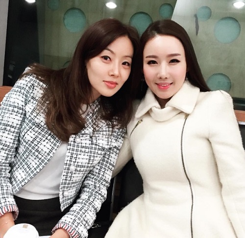 샤크라 이은, 조금 달라진 모습? < 인사이드 < 스타 < 기사본문 - 라이브엔 샤크라 이은, 조금 달라진 모습? - 라이브엔